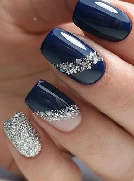 blue nails